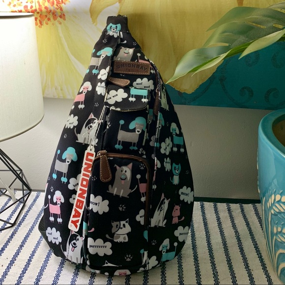 Unionbay sling bag Clearance